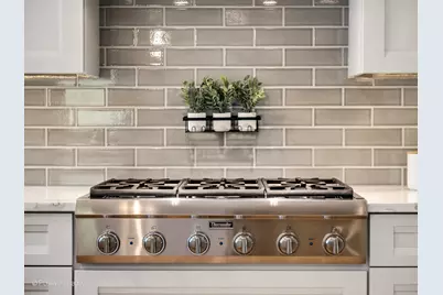 6555 Shabbona Road, Indian Head Park, IL 60525 - Photo 23