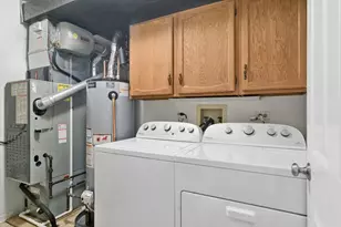 584 Edinburgh Ln, Prospect Heights, IL 60070 - Photo 13