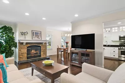 584 Edinburgh Lane #A, Prospect Heights, IL 60070 - Photo 3