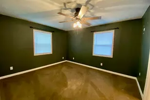 721 N 17th St, Herrin, IL 62848 - Photo 13