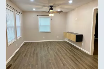 721 N 17th Street, Herrin, IL 62848 - Photo 5