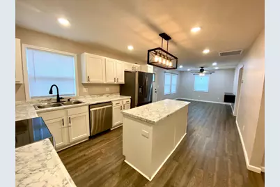 721 N 17th Street, Herrin, IL 62848 - Photo 7