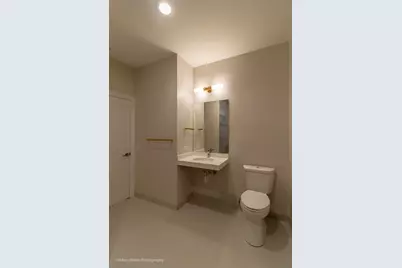 6749 S Langley Avenue, Chicago, IL 60637 - Photo 33