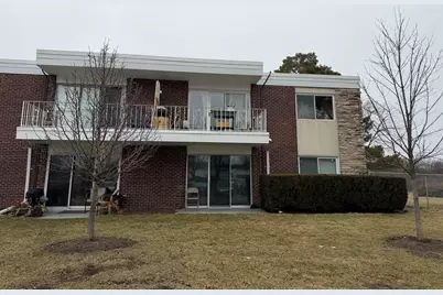 100 Deborah Lane #A19, Wheeling, IL 60090 - Photo 1