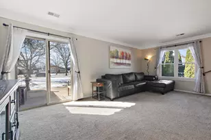 6827 Hickory St, Tinley Park, IL 60477 - Photo 5