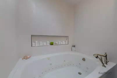 7002 Lorel Avenue, Skokie, IL 60077 - Photo 21