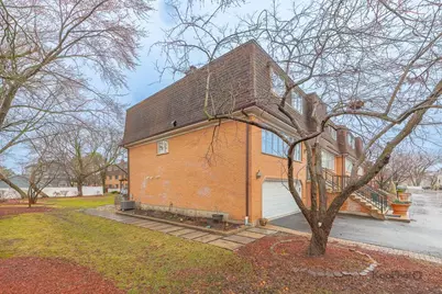 7002 Lorel Avenue, Skokie, IL 60077 - Photo 29