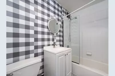 655 W Irving Park Road #3315, Chicago, IL 60613 - Photo 13