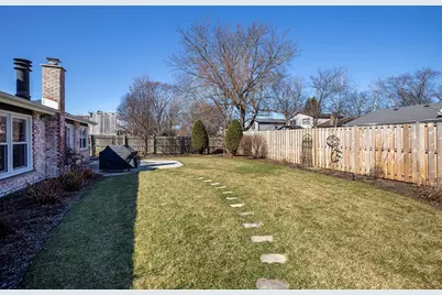 3806 Michael Lane, Glenview, IL 60026 - Photo 21