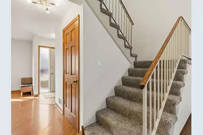 1013 Chatham Place, Vernon Hills, IL 60061 - Photo 11