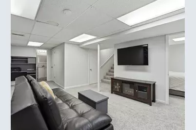 1013 Chatham Place, Vernon Hills, IL 60061 - Photo 15