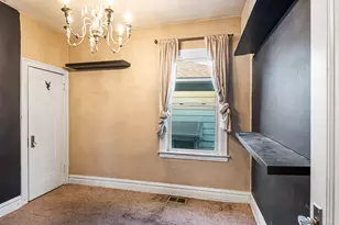 1613 S 51st Ct, Cicero, IL 60804 - Photo 17