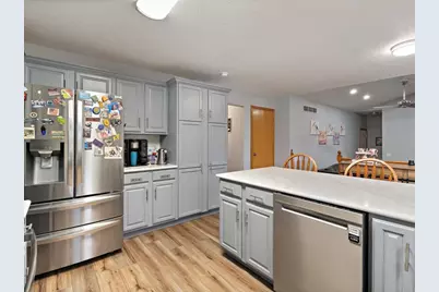 704 E 6th Street, Coal Valley, IL 61240 - Photo 17