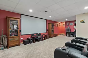 704 E 6th St, Coal Valley, IL 61240 - Photo 45