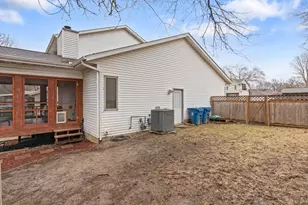 704 E 6th St, Coal Valley, IL 61240 - Photo 53