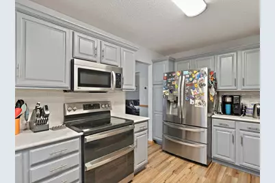 704 E 6th Street, Coal Valley, IL 61240 - Photo 15
