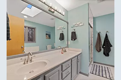704 E 6th Street, Coal Valley, IL 61240 - Photo 33
