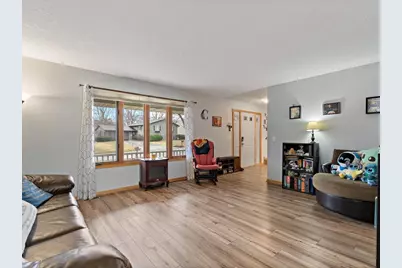 704 E 6th Street, Coal Valley, IL 61240 - Photo 7