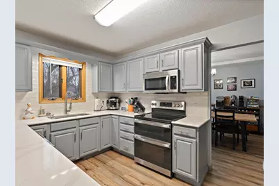 704 E 6th Street, Coal Valley, IL 61240 - Photo 13