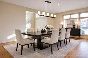 3610 Ari Ln, Glenview, IL 60026 - Photo 3