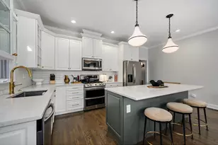 710 W Schubert Ave, Chicago, IL 60614 - Photo 15