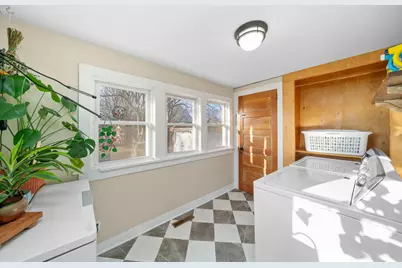 435 E Market Street, Somonauk, IL 60552 - Photo 9