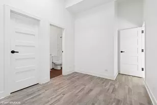 1912 N Milwaukee Ave, Chicago, IL 60647 - Photo 9