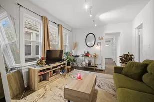 4045 W Nelson St, Chicago, IL 60641 - Photo 3