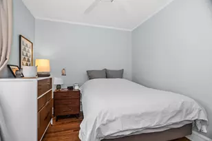 734 W Barry Ave, Chicago, IL 60657 - Photo 11