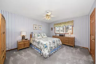 500 Buckingham Pl, Downers Grove, IL 60516 - Photo 25