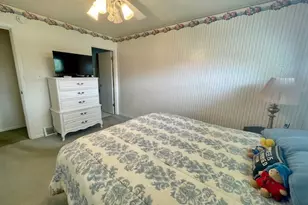 700 Longview Dr, Countryside, IL 60525 - Photo 11