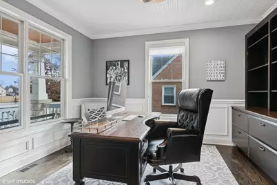 374 N Myrtle Avenue, Elmhurst, IL 60126 - Photo 13