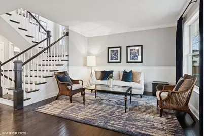 374 N Myrtle Avenue, Elmhurst, IL 60126 - Photo 11