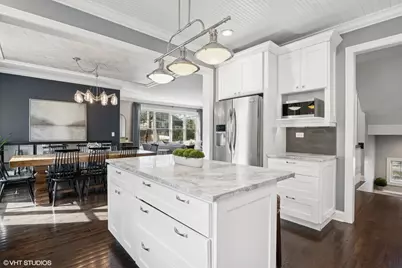 374 N Myrtle Avenue, Elmhurst, IL 60126 - Photo 21