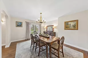 156 Sunset Ave, Glen Ellyn, IL 60137 - Photo 5