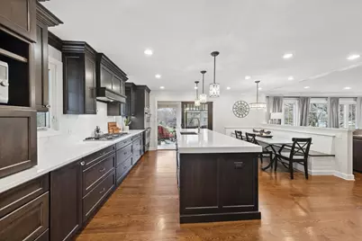 156 Sunset Avenue, Glen Ellyn, IL 60137 - Photo 9