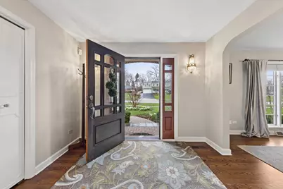 156 Sunset Avenue, Glen Ellyn, IL 60137 - Photo 3