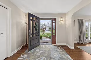 156 Sunset Ave, Glen Ellyn, IL 60137 - Photo 3