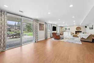 156 Sunset Ave, Glen Ellyn, IL 60137 - Photo 37