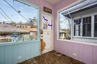 2542 W Coyle Ave, Chicago, IL 60645 - Photo 15