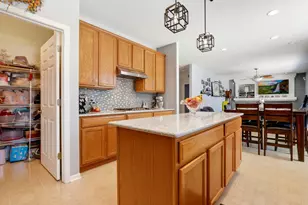 749 Lenox Ave, Bolingbrook, IL 60490 - Photo 7