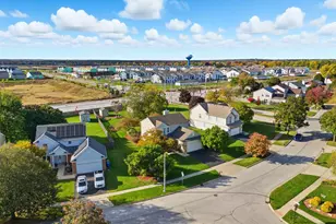 35 S London Ct, South Elgin, IL 60177 - Photo 21