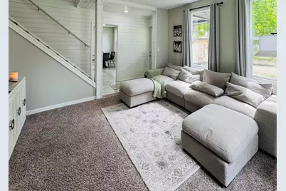 306 11th Avenue, Sterling, IL 61081 - Photo 3