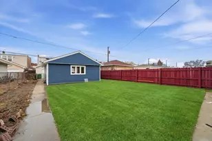 1913 East Ave, Berwyn, IL 60402 - Photo 23