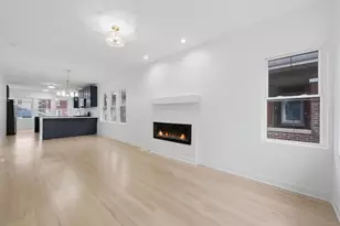 1913 East Ave, Berwyn, IL 60402 - Photo 3