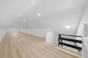 1913 East Ave, Berwyn, IL 60402 - Photo 17