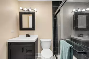 266 Marilyn Ave, Glendale Heights, IL 60139 - Photo 11