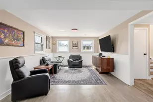 266 Marilyn Ave, Glendale Heights, IL 60139 - Photo 17