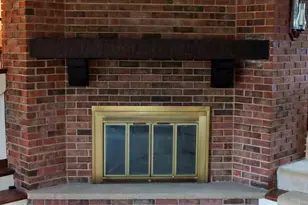18238 W Gages Lake Rd, Grayslake, IL 60030 - Photo 7
