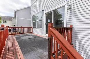 4257 N Kolmar Ave, Chicago, IL 60641 - Photo 9